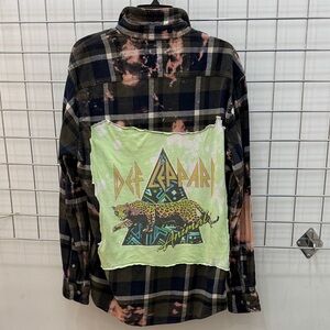 Unisex Def Leppard Graphic Flannel Shirt